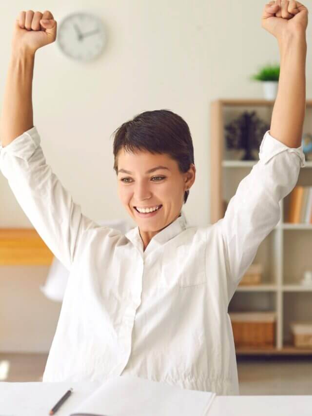 Develop a Strong Personality HINDI